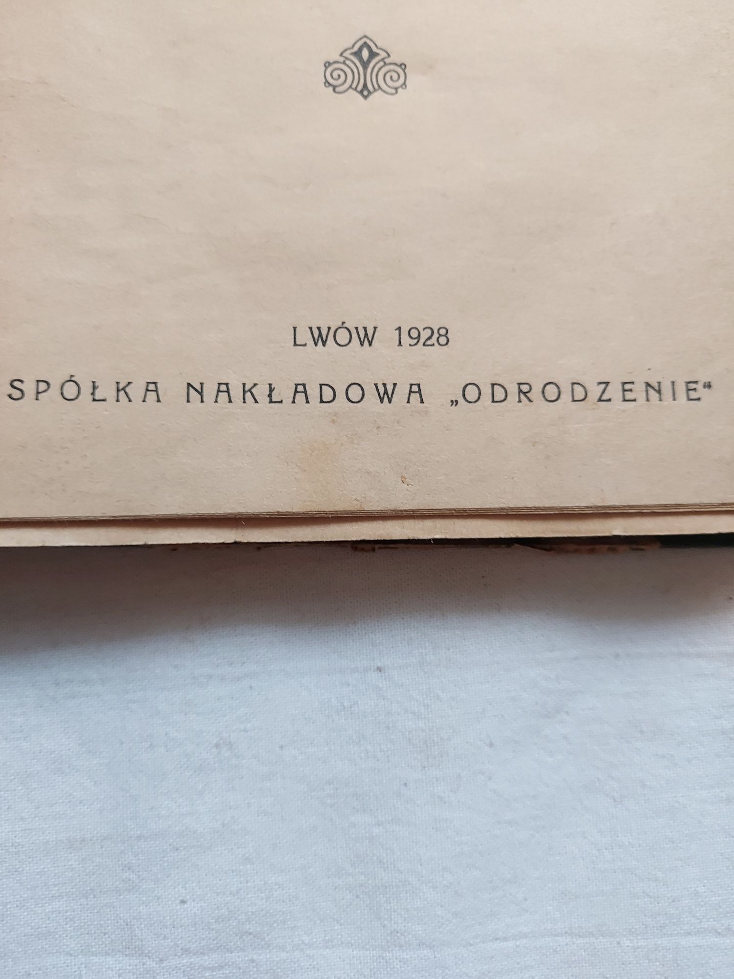 Stara Książka lwow 1928 cienie czosnowski
