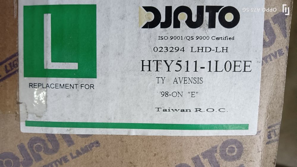 Farol Toyota Avensis ótica 1998 esquerda Nova
