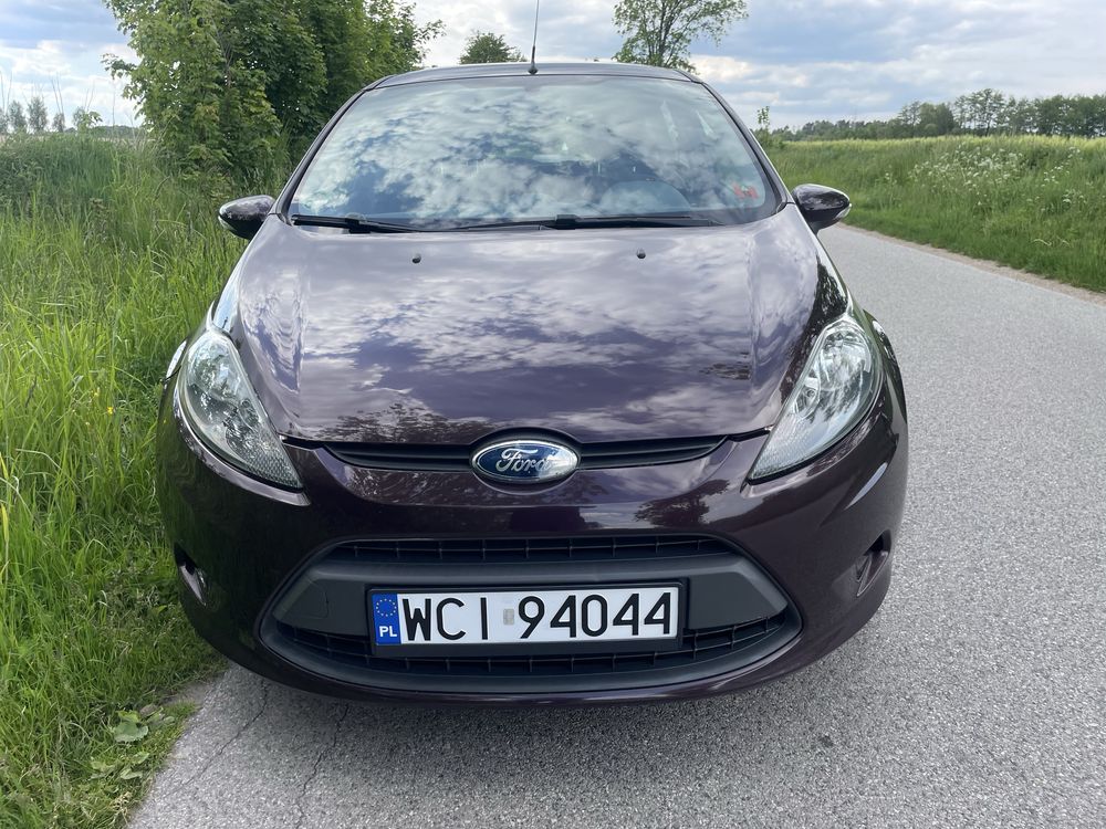 Ford Fiesta MK7 1.6 TDCi 90KM 2010r 5-drzwi klima eko miejski