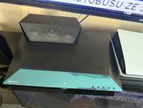 Zestaw kina domowego z odtwarzaczem Blu-ray Disc™technologią Bluetooth