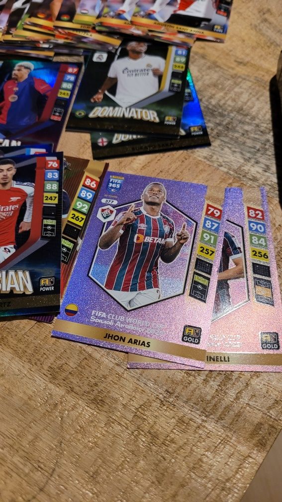 Karty piłkarskie Panini 2025 Adrenalyn