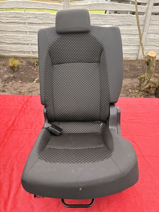 Fotele Nissan Qashqai j10