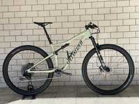 Bicicleta Specialized Epic Expert Carbon EVO