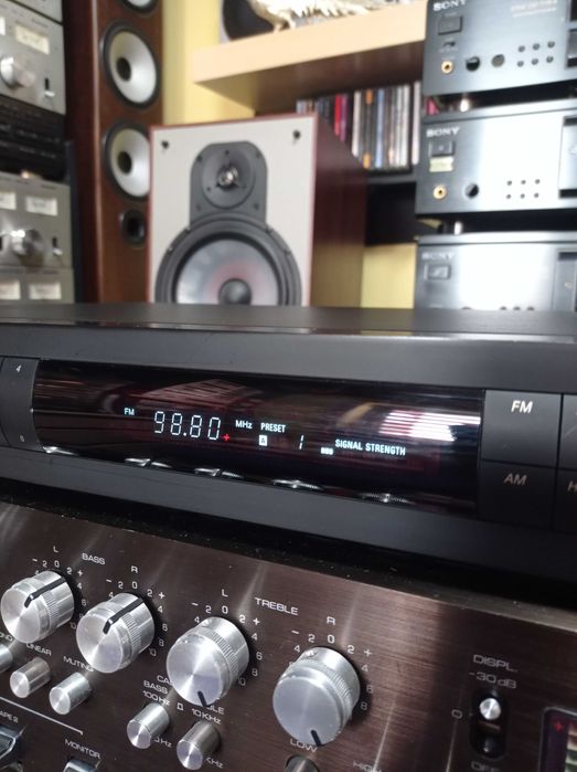 Tuner Harman Kardon tu9400