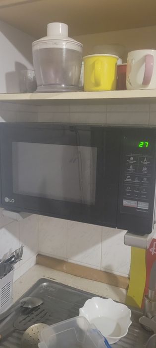 Продам микроволновку на запчасти