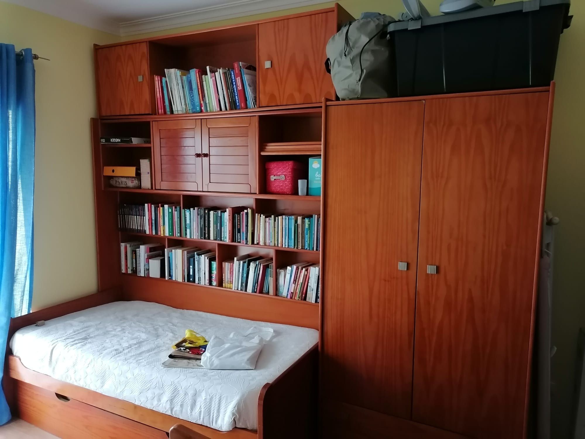 Vende se mobília de quarto tipo estúdio