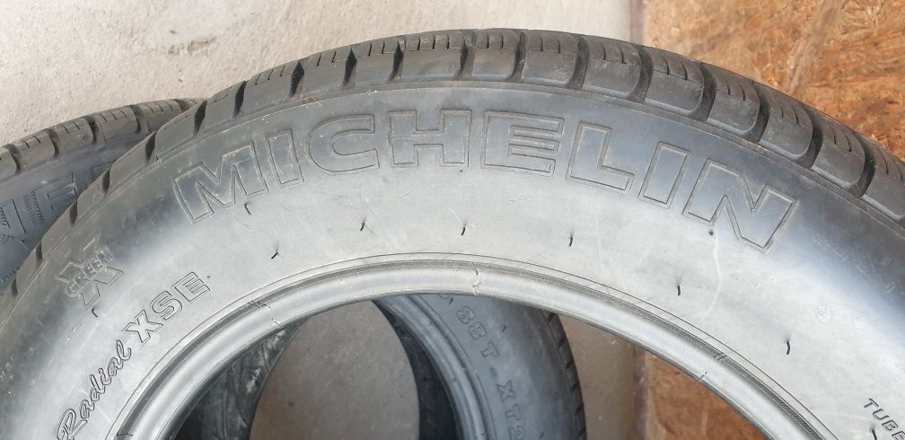 Шины всесезонные MICHELIN 185/65/15 2шт
