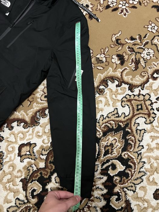 Продам куртку The north face, осінням