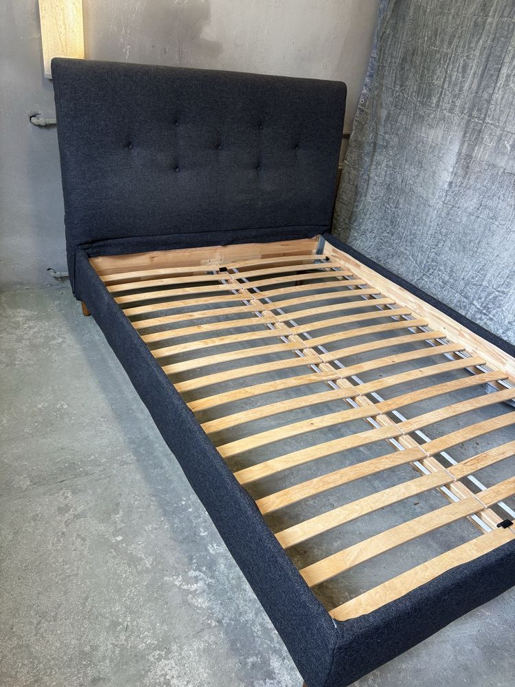Łóżko tapicerowane 140x200 Idanas Ikea