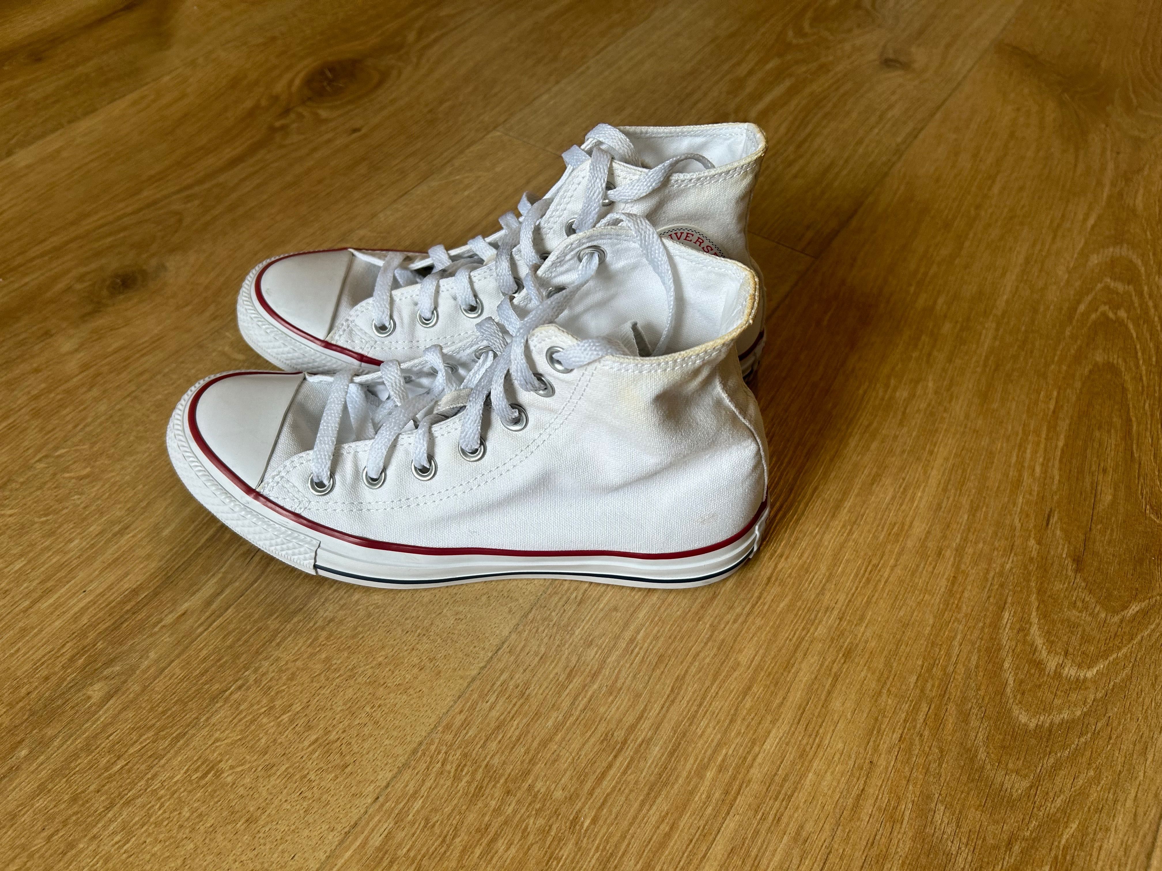 Buty białe converse