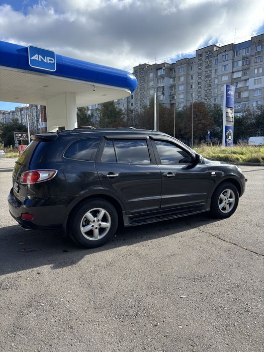 Хюндай Сатна фе Hyundai Santa Fe