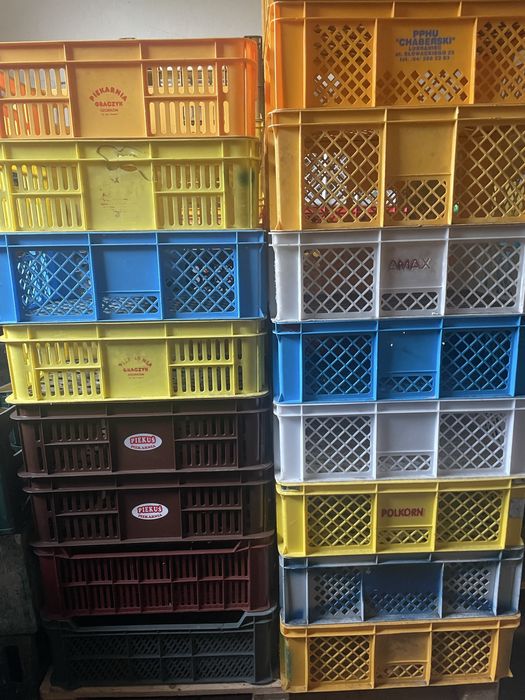 Plastikowe skrzynki na piwo, mięso, warzywa