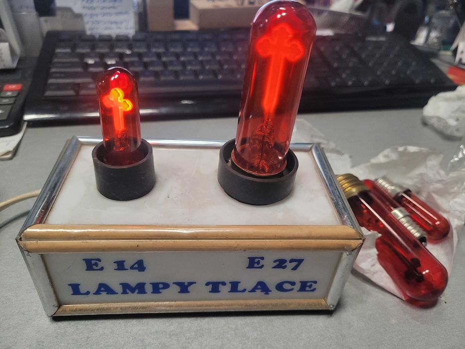 Stara ozdobna żarówka krzyż PRL retro