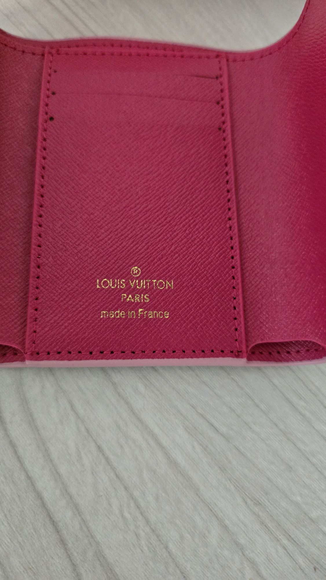 Гаманці жіночі Dior, Gucci, Louis Vuitton