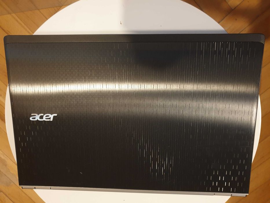 Laptop Acer Aspire V3-574G laptop z dyskiem SSD i dedykowaną grafiką