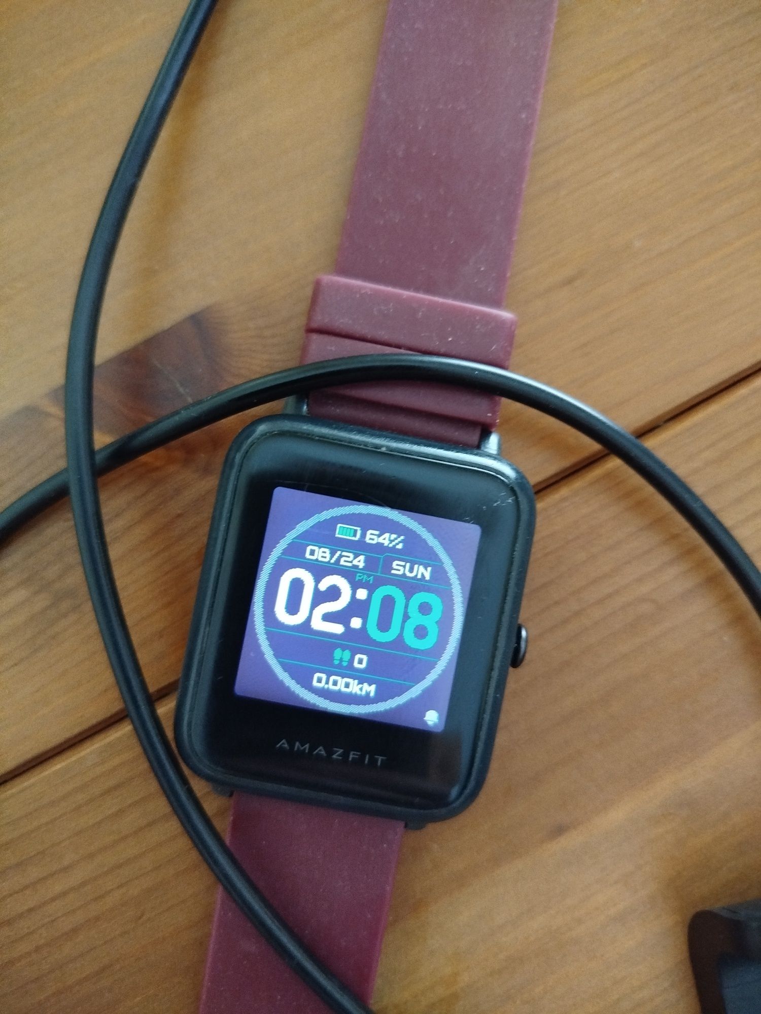 Smartwatch Amazfit Bip S com 4 braceletes