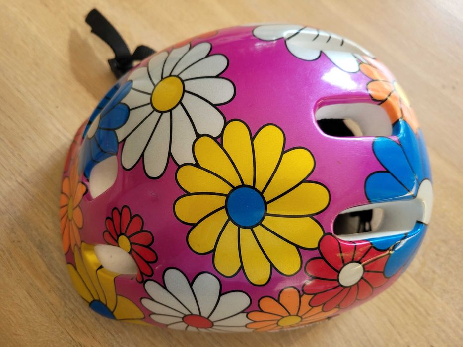 Kask rowerowy Bimbo Bike roz. M 53-54 cm plus ochraniacze