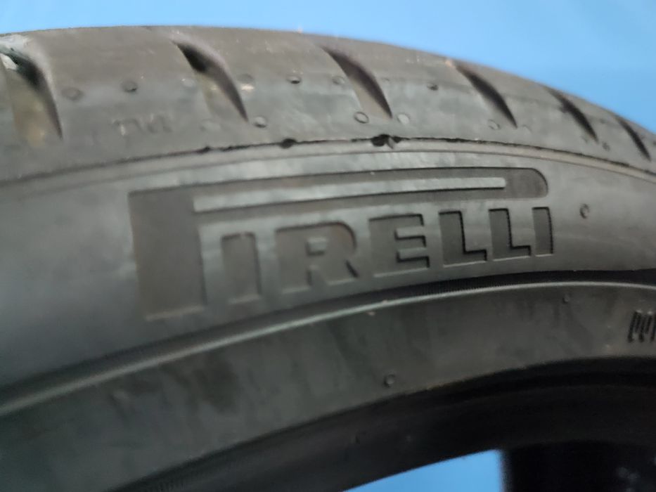 Pirelli Scorpion - 255  40 R21