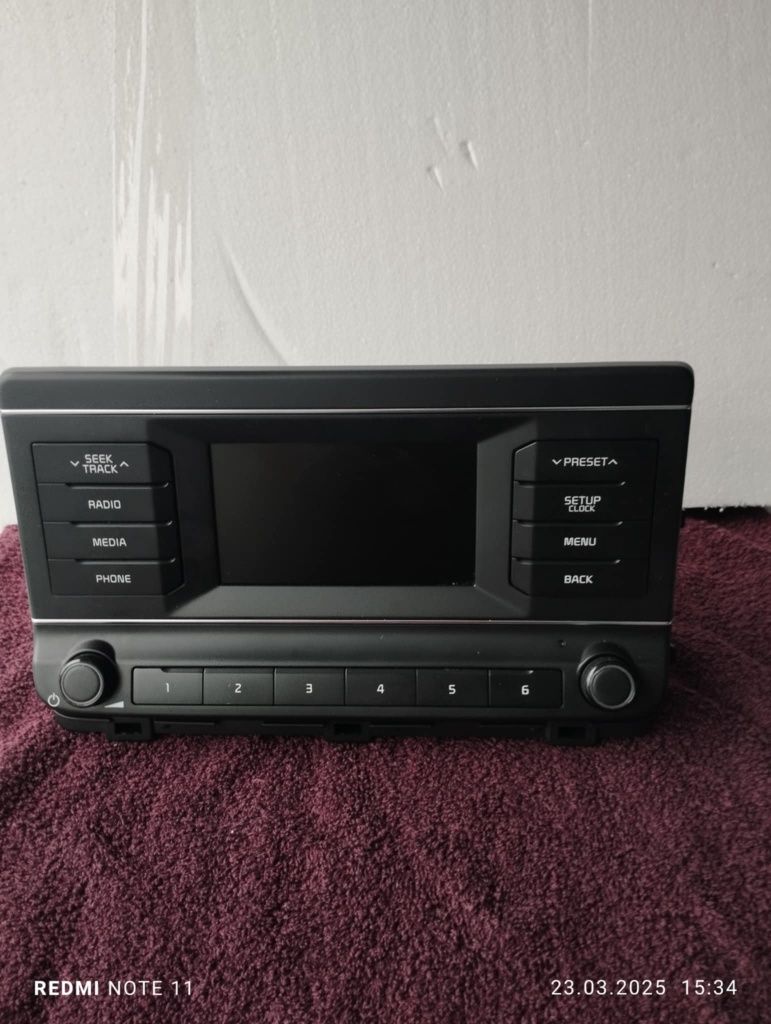 Radio KIA Cee'd III