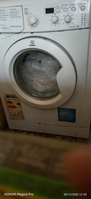 Pralka Indesit uszkodzona