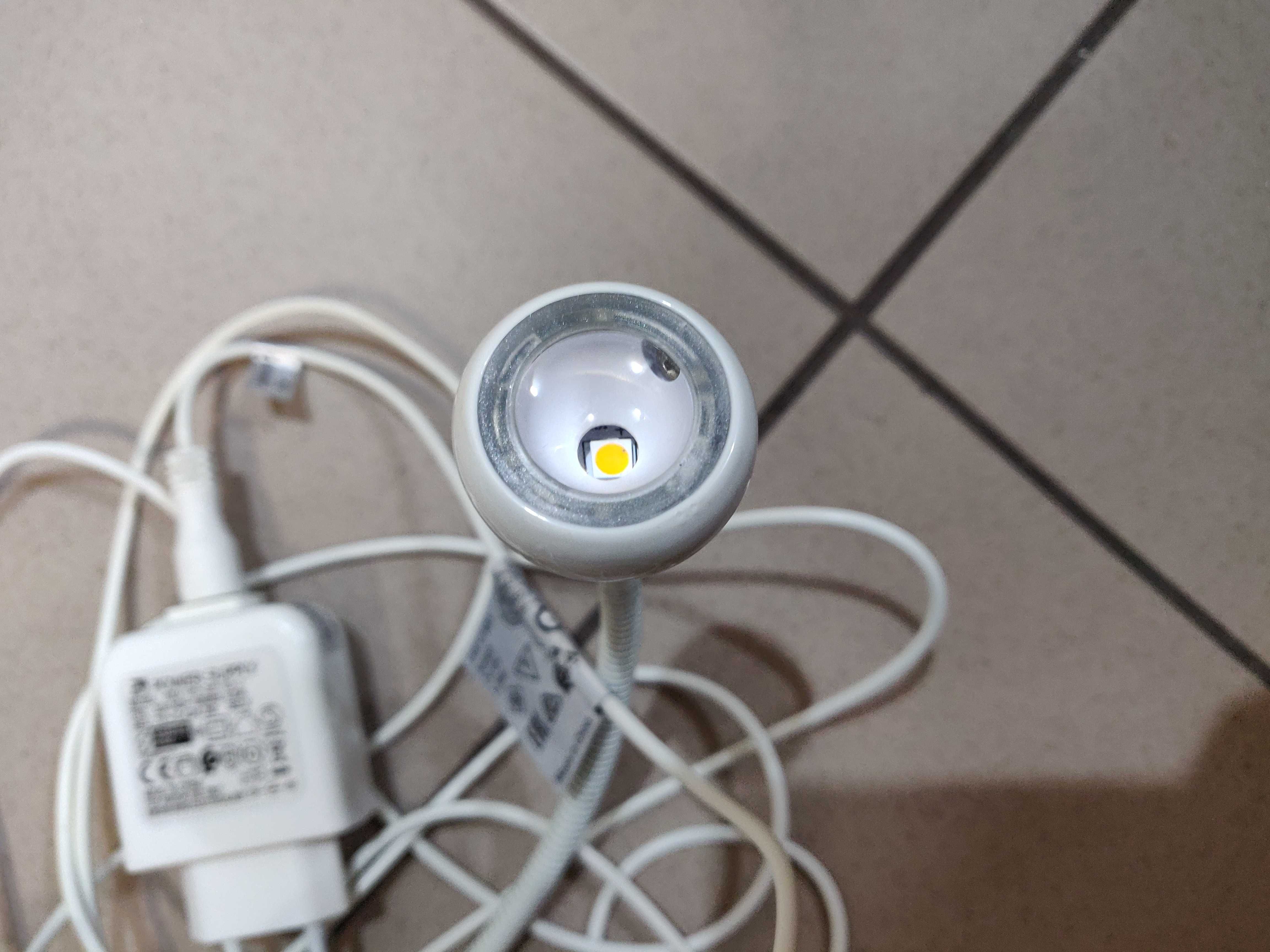 Lampka Ikea Jansjo, z klamrą biała