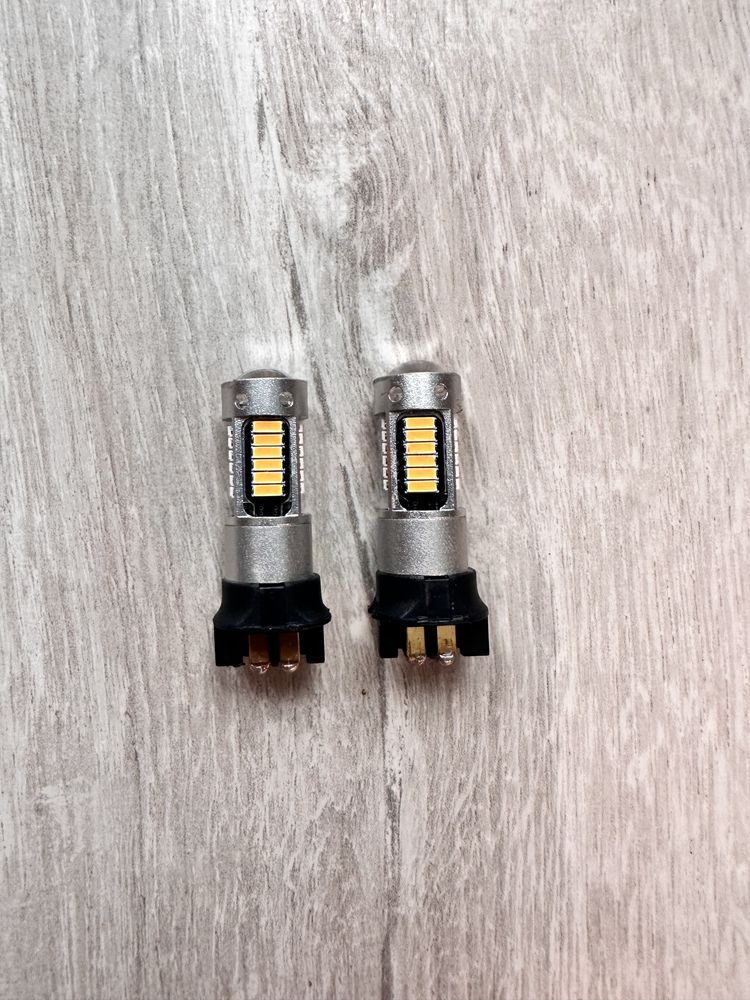 2 żarówki LED PW24W nowe