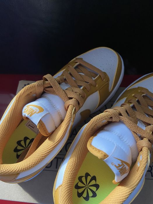 Dunk Low Phantom Yellow
