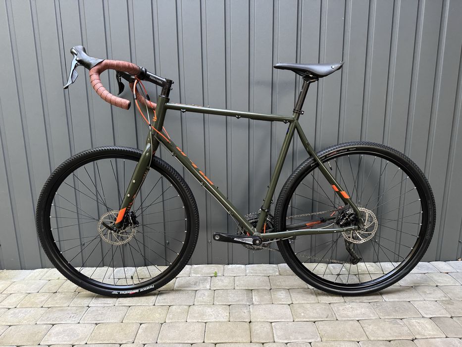 Гравійний Хромольвий Велосипед Fuji JARI 2.3. Brooks Cambium C15