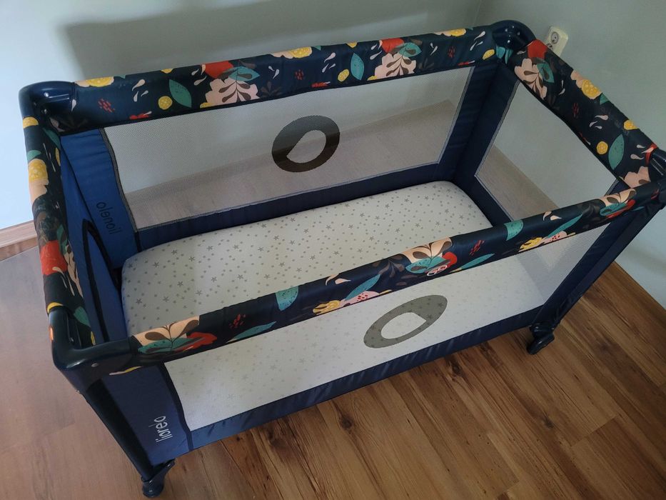 łóżeczko Lionelo Stefi Blue Navy + materac Rucken Travel Aseptic