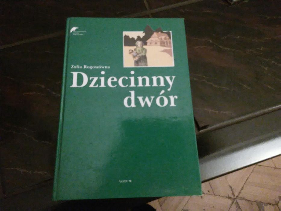 Dziecinny dwor - zofia rogoszowna