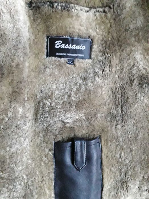 Куртка чоловіча на натуральному хутрі.Легка та тепла