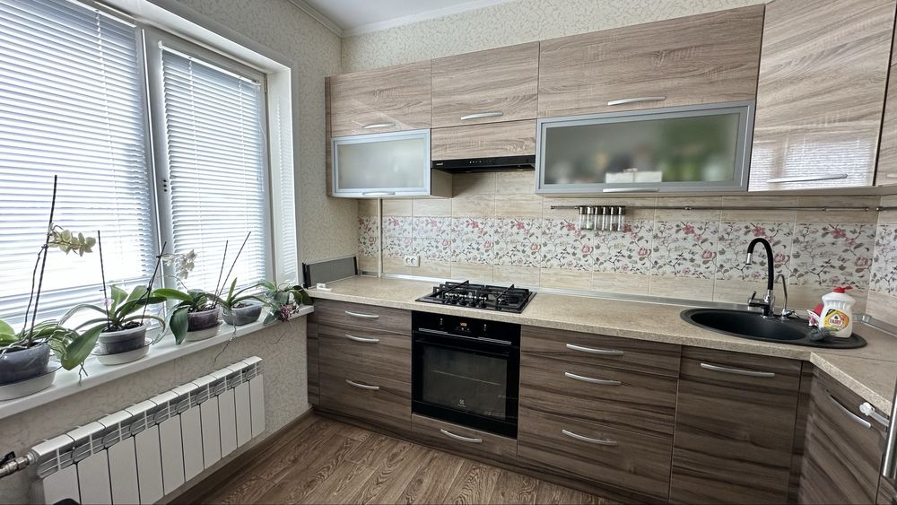 Продам 2 кв. вул. Космічна!AN