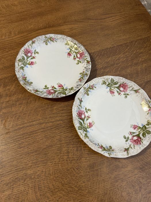 Talerzyki porcelana Wałbrzych różowe kwiaty 2 sztuki