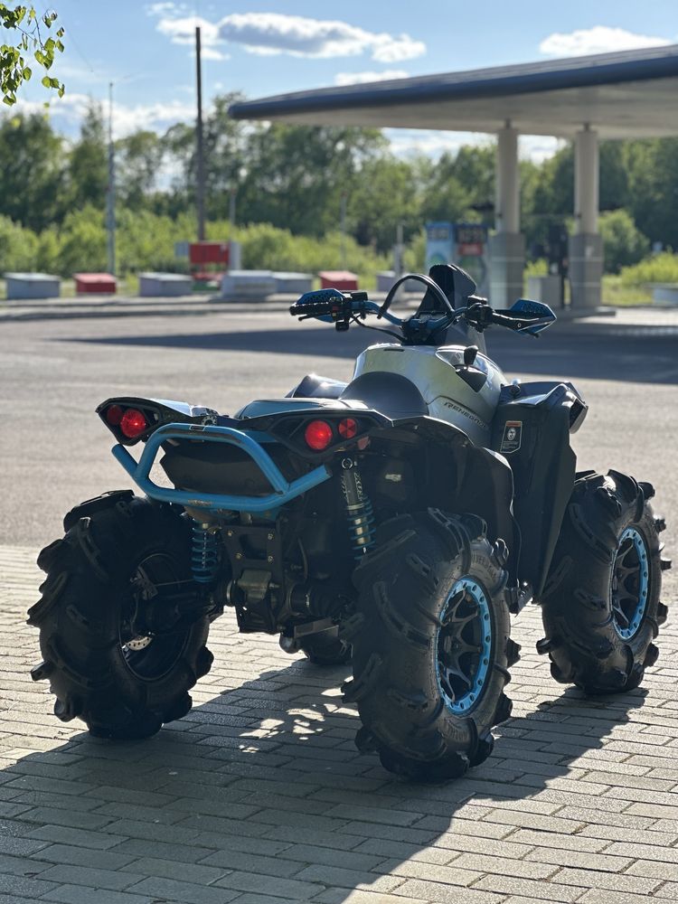 квадроцикл BRP renegade 1000