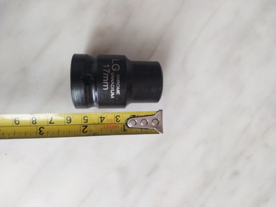 Головка на 17 під 3/4 квадрат