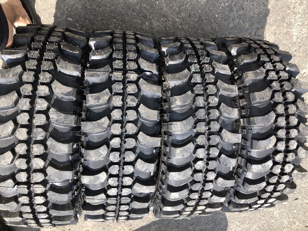 Шини 265/75 R16 болотяні off road 265 75 16