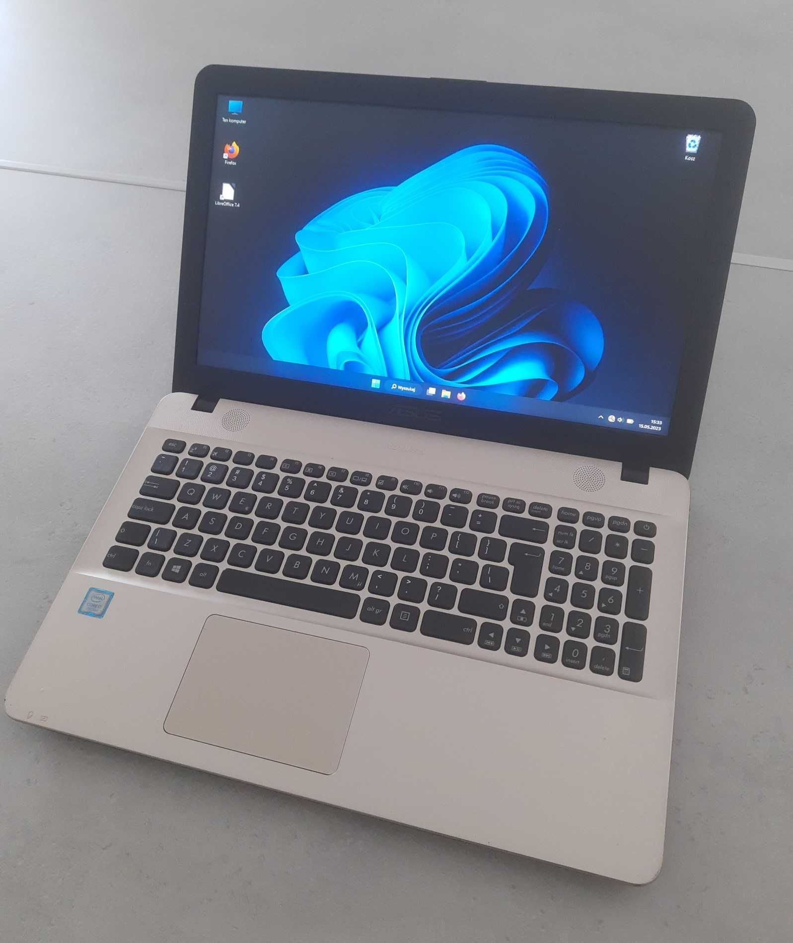 Laptop Asus - 15,6", Intel i7, Nvidia MX, 12GB, SSD 256GB, Windows 11