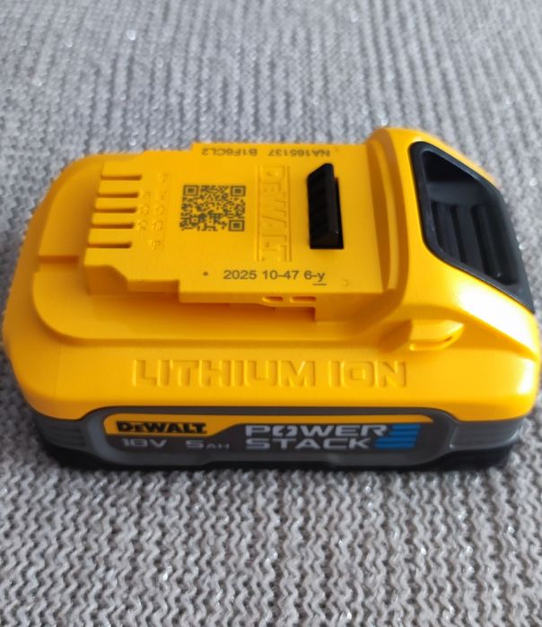 Dewalt DCD800 wkrętarka 90Nm