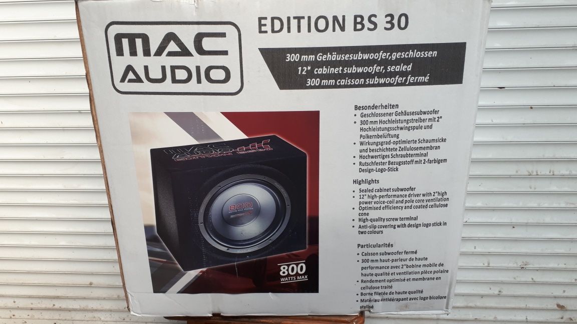 Сабвуфер в корпусе 12"  Mac Audio EDITION BS 30