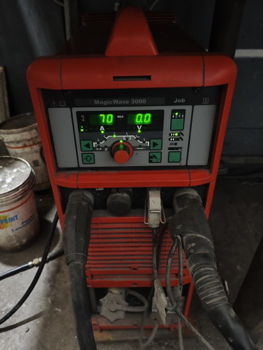 Срочно! Продам или обменяю сварочный аппарат аргон фрониус