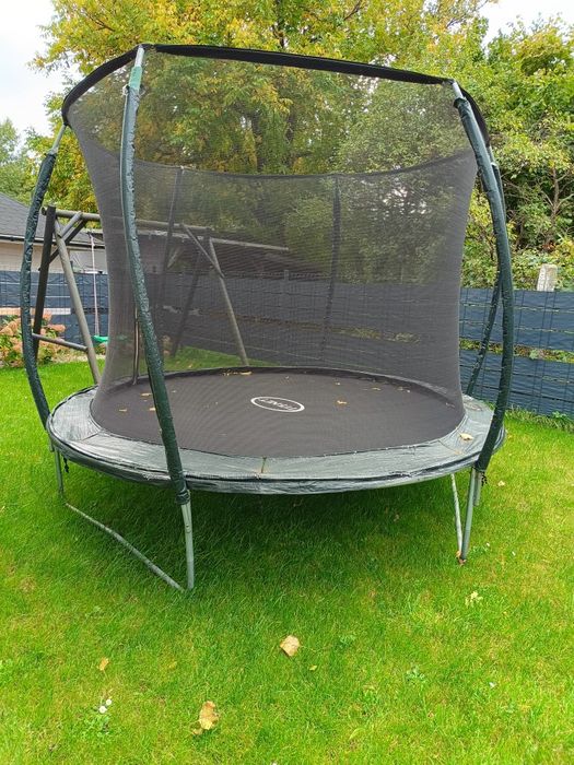 Trampolina ogrodowa używana