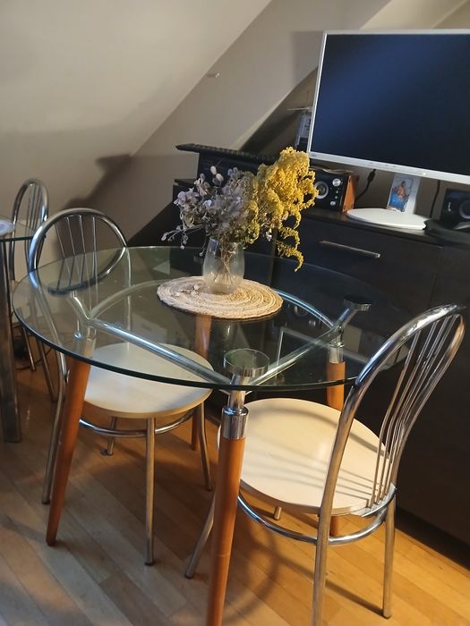 Stół szklany duży 90 cm. Do kuchni, salonu. Tanio.