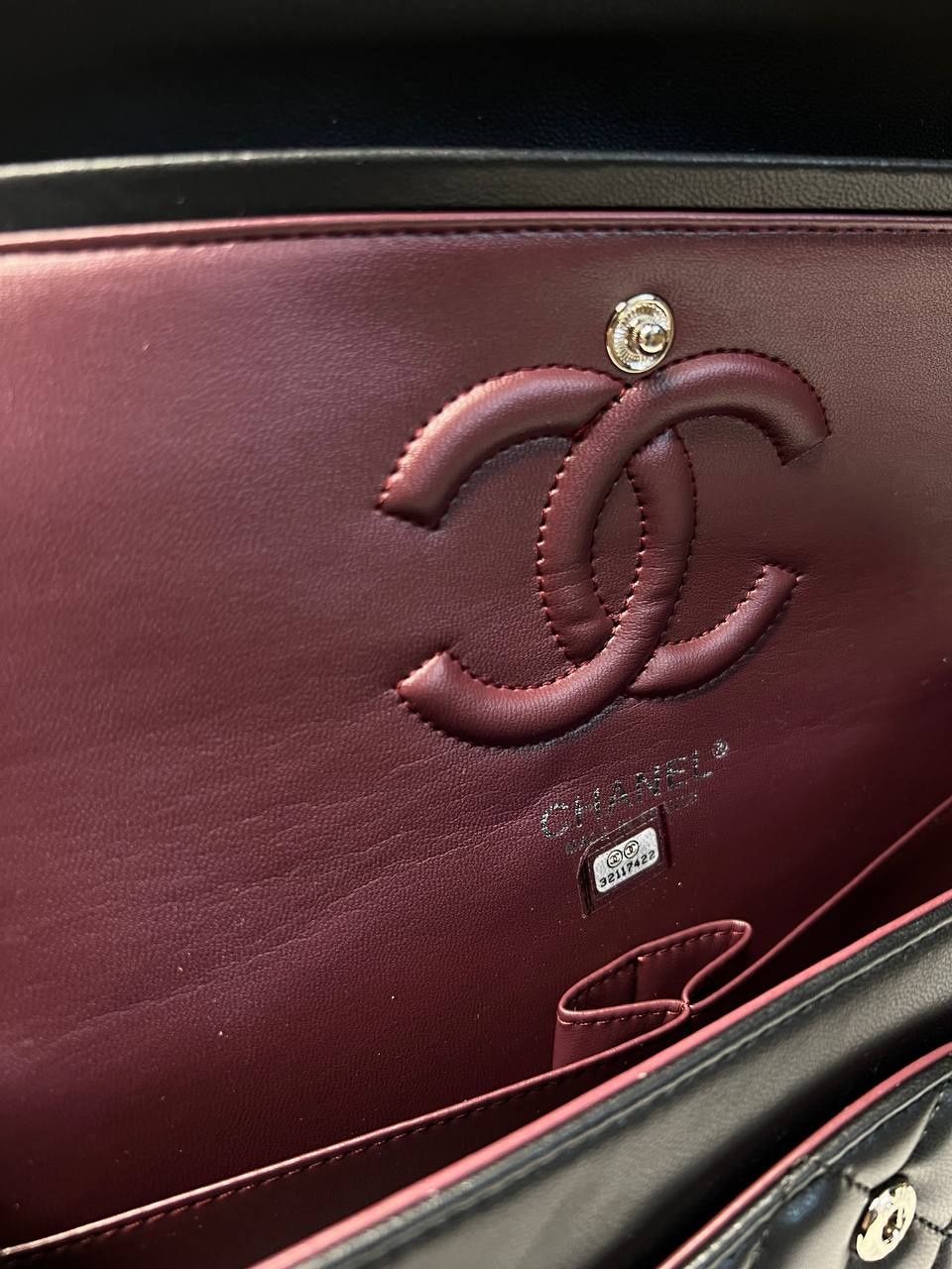 Сумочка від Chanel