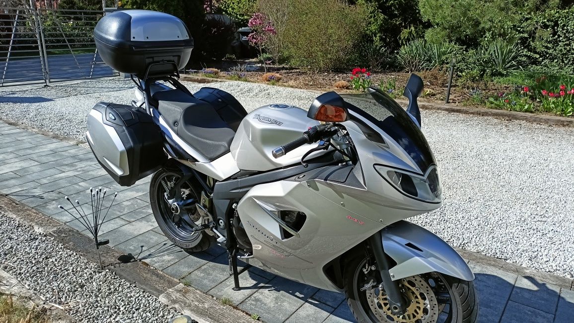 Triumph Sprint ST 1050 ABS 3Kufry 37tys Bardzo Ładny Prywatnie !!!