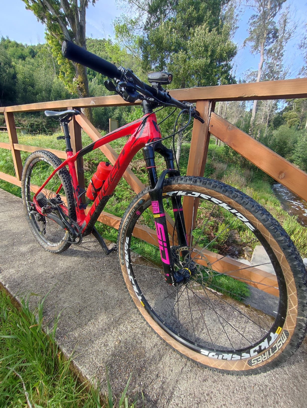 Bicicleta btt Coluer Poison CR