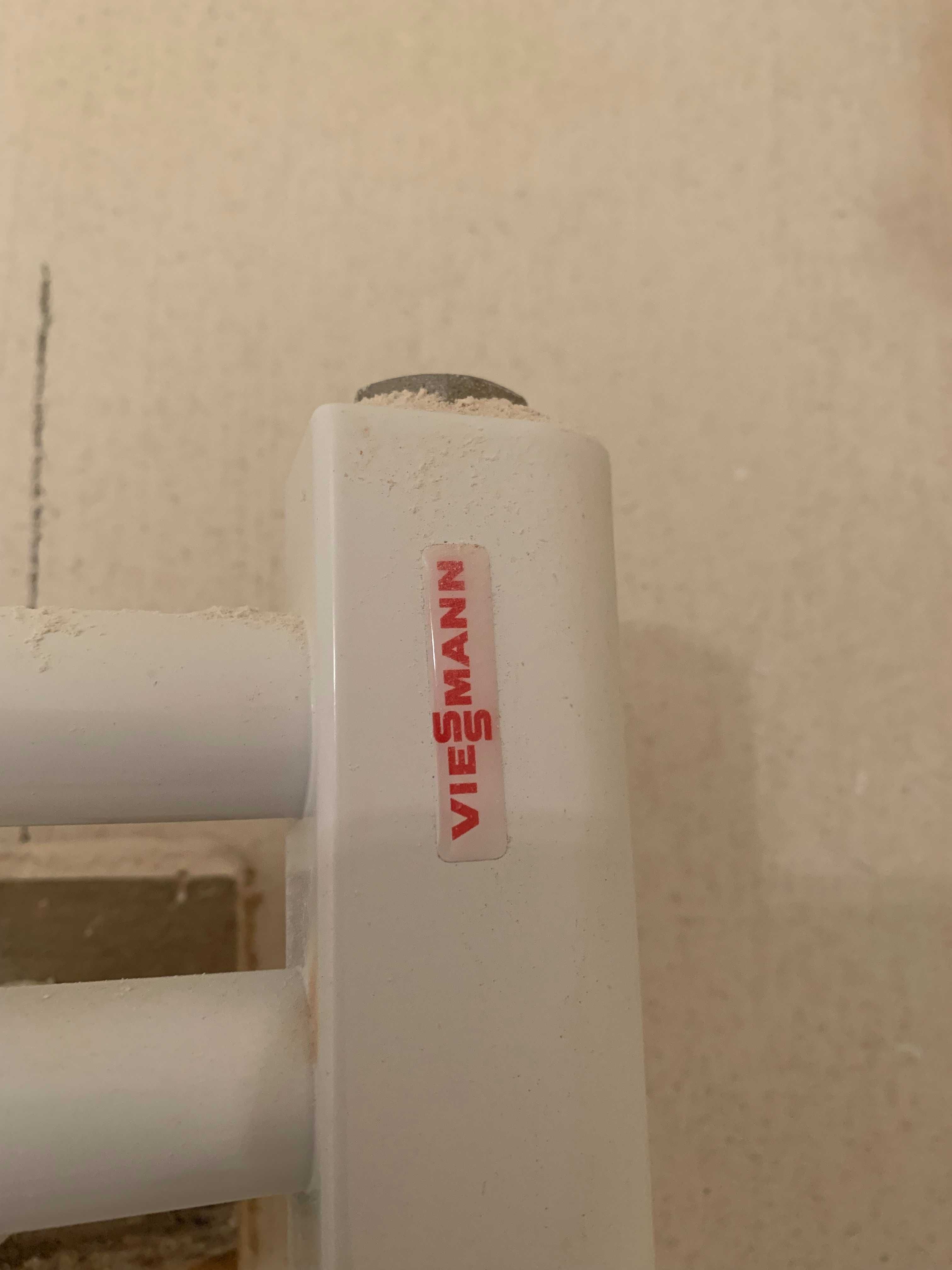 Grzejnik łazienkowy drabinkowy łukowy viessmann + głowica/termostat