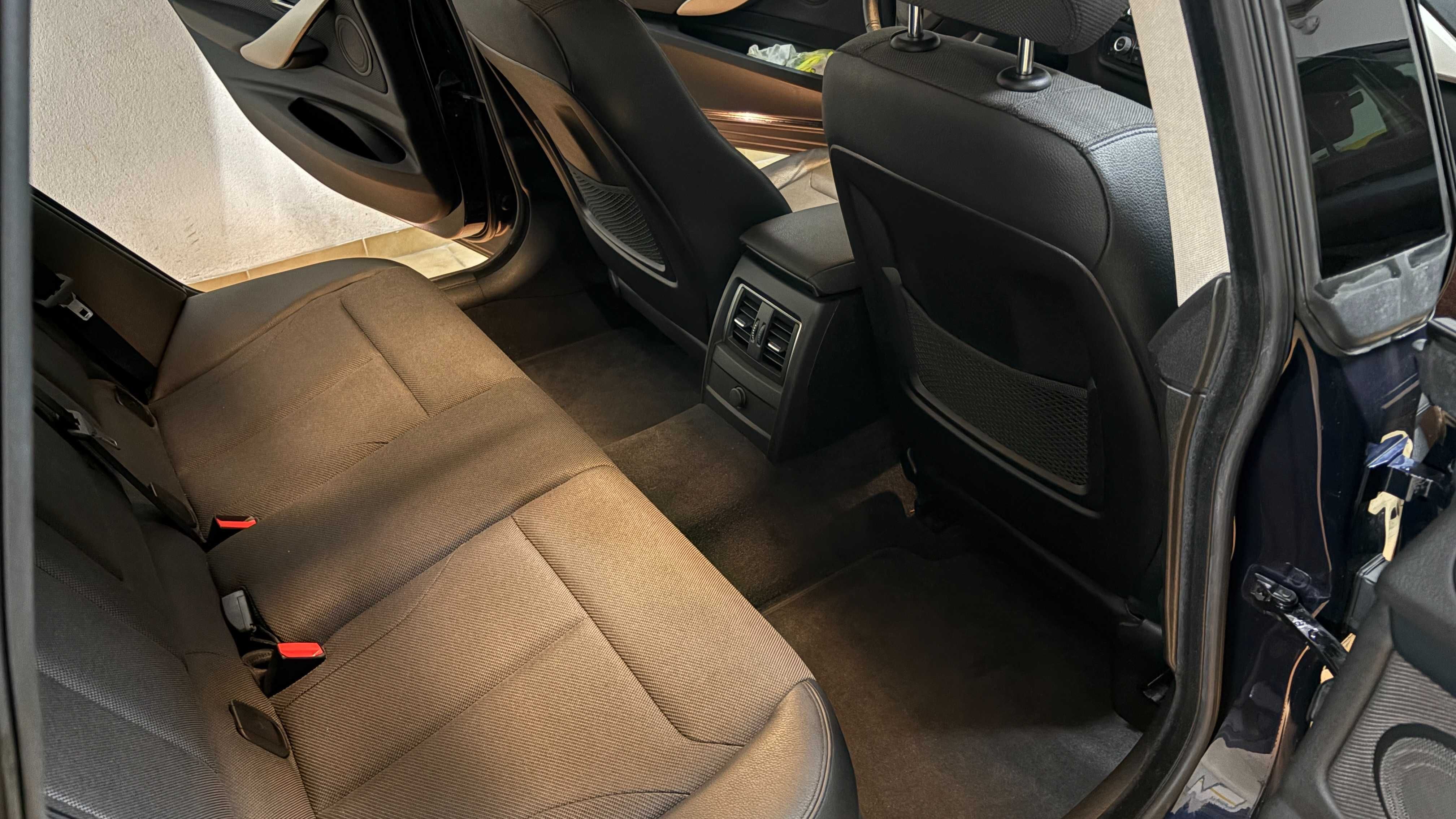BMW 328ix GT Advantage Azul Imperial metalizado de 2016 - Oeiras