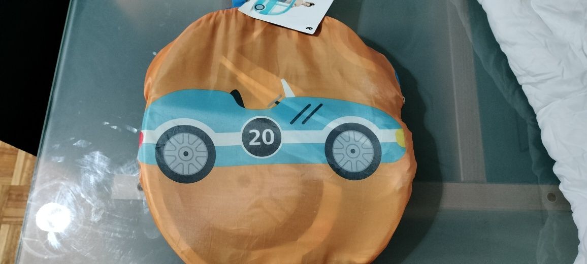 Tenda para brincar de criança