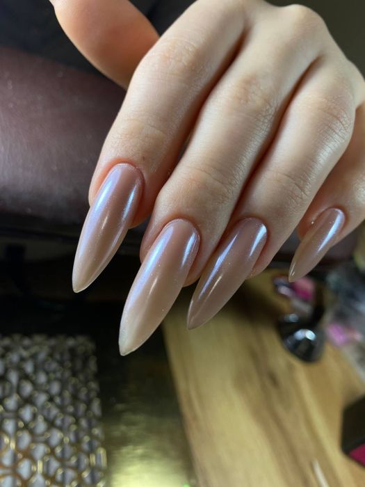 Манікюр. Нарощення. Нігті