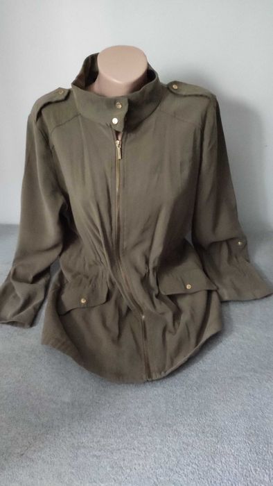 Narzutka damska Zara rozmiar L katana wiskoza podpinane rękawy